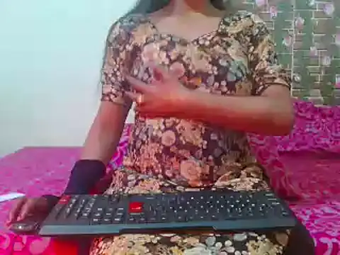 Snapshot of nikitahot3 chatting on February 2025 04:02:01 PM nikitahot3 online show from February 2025 04:02:01 PM