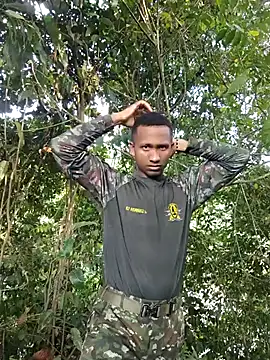 Soldadoxxx online show from March 2026 09:42:01 PM