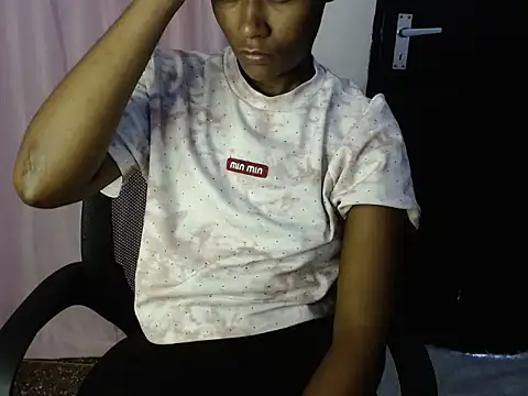 savage laura online show from October 2025 08:00:02 AM