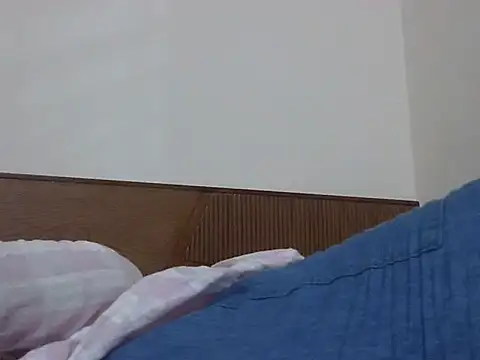 shekira99 online show from November 2025 08:22:02 PM