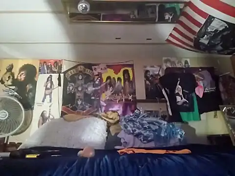 Snapshot of j_hollywood91 chatting on February 2025 07:48:01 AM j hollywood91 online show from February 2025 07:48:01 AM