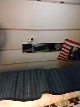 Snapshot of j_hollywood91 chatting on September 2025 09:31:01 AM j hollywood91 online show from September 2025 09:31:01 AM