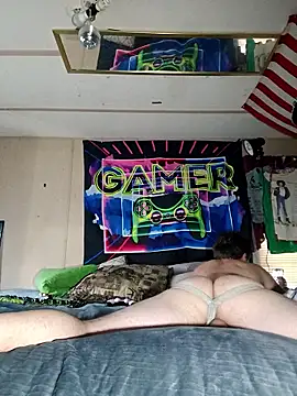 j hollywood91 online show from January 2026 09:38:02 PM