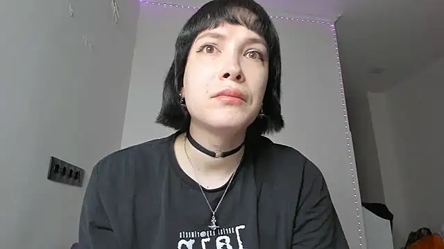 dollmore online show from February 2025 03:24:02 AM