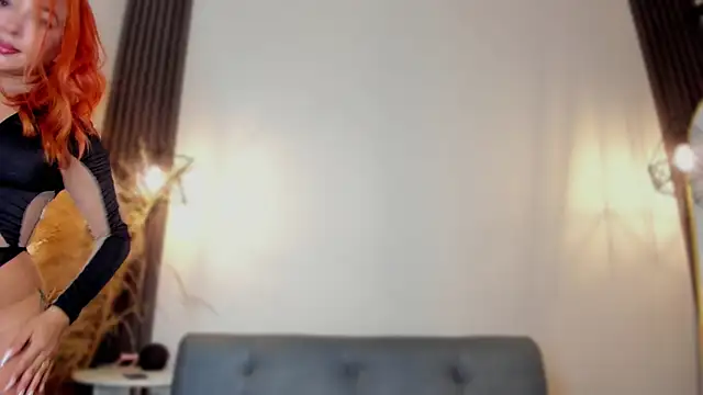 valerycolins online show from December 2024 04:12:02 AM