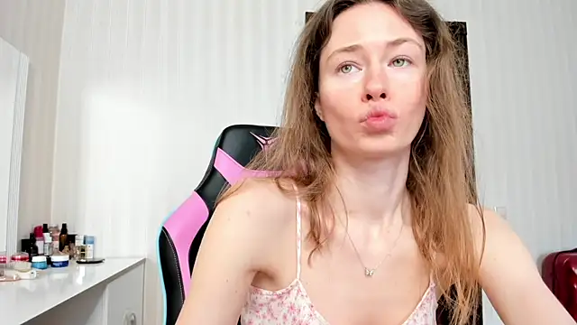 Snapshot of ooksiiii chatting on April 2026 11:47:02 AM ooksiiii online show from April 2026 11:47:02 AM