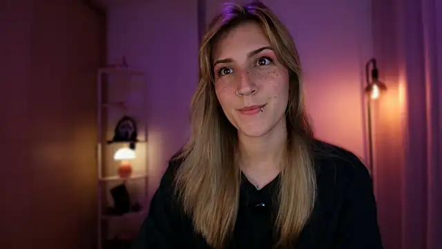 Snapshot of Dakotaa_ chatting on March 2026 01:09:02 AM Dakotaa online show from March 2026 01:09:02 AM