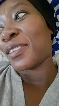 Snapshot of NikkiDickSavage chatting on January 2025 07:21:02 AM NikkiDickSavage online show from January 2025 07:21:02 AM