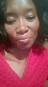Snapshot of NikkiDickSavage chatting on January 2025 07:24:01 PM NikkiDickSavage online show from January 2025 07:24:01 PM