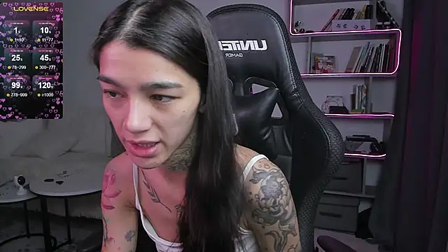 vinkitinkii online show from January 2025 06:52:02 AM