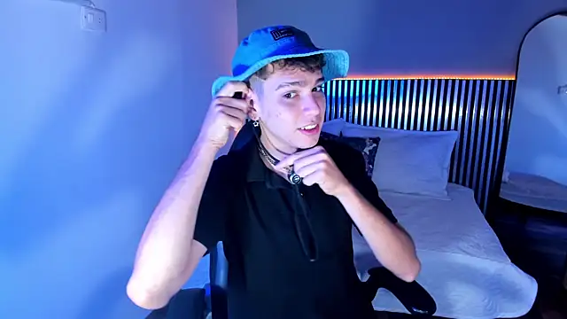 Jasson smit online show from November 2025 01:35:02 PM