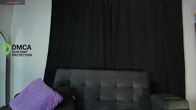 yungelitamor  online show from May 2026 05:02:02 AM