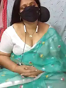 Snapshot of yours-kavaya chatting on January 2025 02:00:02 AM yours-kavaya online show from January 2025 02:00:02 AM