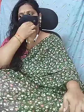 Snapshot of yours-kavaya chatting on January 2025 06:45:02 AM yours-kavaya online show from January 2025 06:45:02 AM