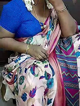 Snapshot of yours-kavaya chatting on September 2025 04:03:01 AM yours-kavaya online show from September 2025 04:03:01 AM