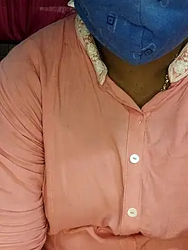 Snapshot of yours-kavaya chatting on October 2025 06:33:01 AM yours-kavaya online show from October 2025 06:33:01 AM