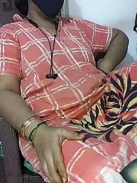 Snapshot of yours-kavaya chatting on November 2025 04:19:02 PM yours-kavaya online show from November 2025 04:19:02 PM