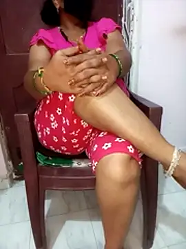 Snapshot of yours-kavaya chatting on December 2025 11:19:01 AM yours-kavaya online show from December 2025 11:19:01 AM