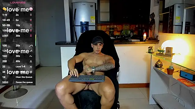 Dominic Joness online show from September 2025 12:33:02 AM