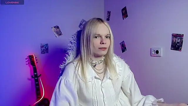 Emily Nyaffee online show from March 2026 07:09:01 PM