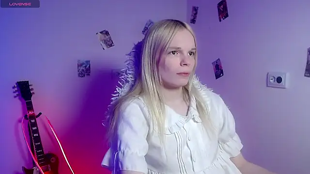 Emily Nyaffee online show from March 2026 01:44:01 PM