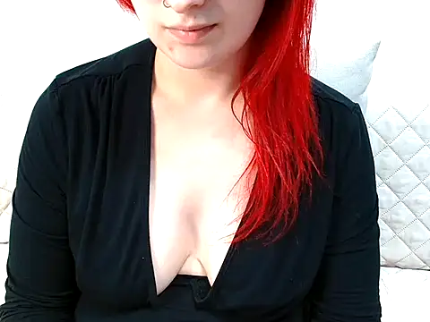 Snapshot of Cristina_foryou chatting on April 2026 08:47:01 PM Cristina foryou online show from April 2026 08:47:01 PM