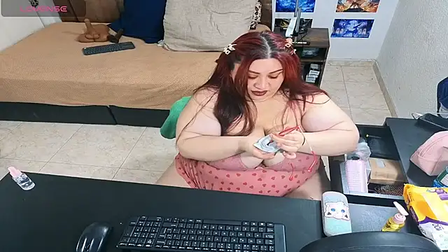 Snapshot of anacohen chatting on December 2025 03:13:02 AM anacohen online show from December 2025 03:13:02 AM