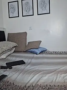 Snapshot of hornycreamybabe chatting on October 2025 04:55:01 AM hornycreamybabe online show from October 2025 04:55:01 AM