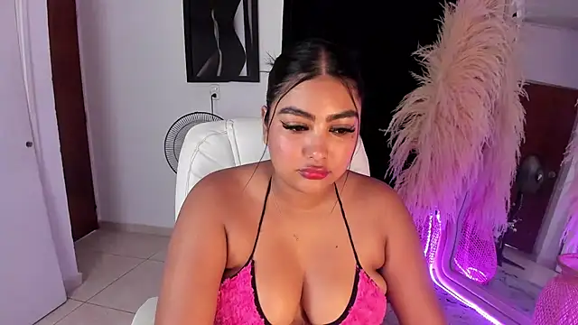 Snapshot of NatashaBrown12 chatting on September 2025 01:33:01 PM NatashaBrown12 online show from September 2025 01:33:01 PM