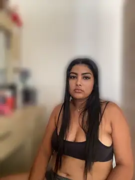 NatashaBrown12 online show from May 2026 07:19:02 PM