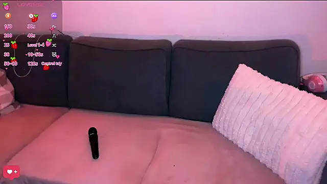 PetiteAngel666 online show from November 2025 08:42:02 PM