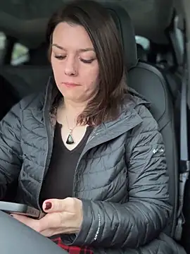 LadyLena1 online show from December 2024 04:52:02 PM