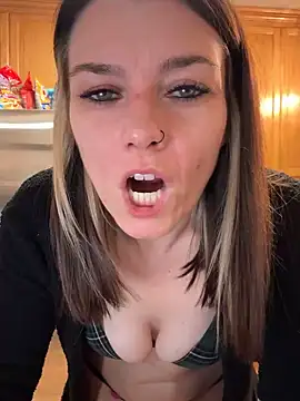 LadyLena1 online show from December 2024 12:21:02 AM