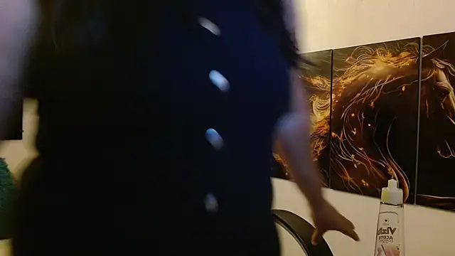 Snapshot of amalia_brunette chatting on March 2026 11:32:01 PM amalia brunette online show from March 2026 11:32:01 PM