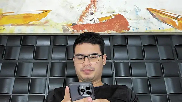 Snapshot of willy_colombia chatting on January 2025 04:26:01 PM willy colombia online show from January 2025 04:26:01 PM