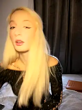 Ella Charm online show from November 2025 05:12:01 PM