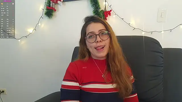 Snapshot of irinasweet27 chatting on December 2024 09:08:01 PM irinasweet27 online show from December 2024 09:08:01 PM