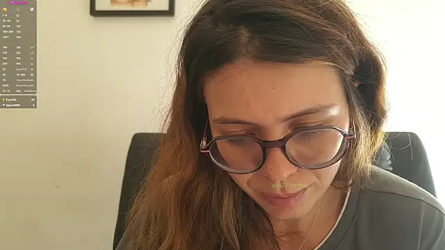 Snapshot of irinasweet27 chatting on February 2025 02:00:01 PM irinasweet27 online show from February 2025 02:00:01 PM