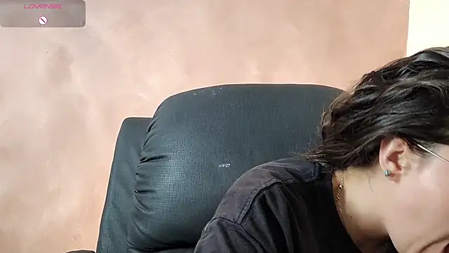 irinasweet27 online show from December 2025 01:58:01 AM