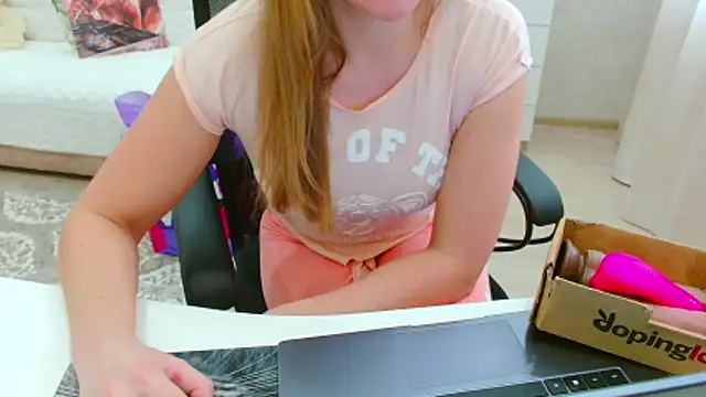 EveLove33 online show from February 2026 10:57:01 AM