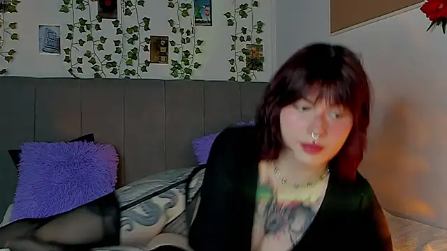 miss Lizzy online show from January 2025 01:25:02 AM