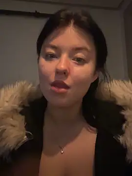 Angela Fosterr online show from November 2025 02:41:01 PM