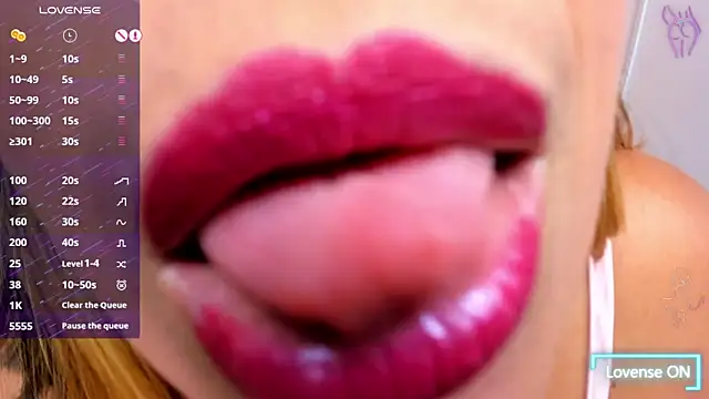 Snapshot of tammy_lynn69 chatting on January 2025 02:19:01 PM tammy lynn69 online show from January 2025 02:19:01 PM