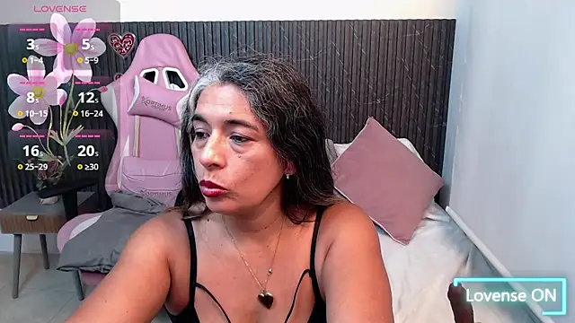 Snapshot of tammy_lynn69 chatting on October 2025 11:30:01 AM tammy lynn69 online show from October 2025 11:30:01 AM