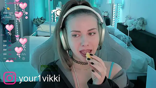 Vikki Cheese online show from December 2024 01:31:02 AM