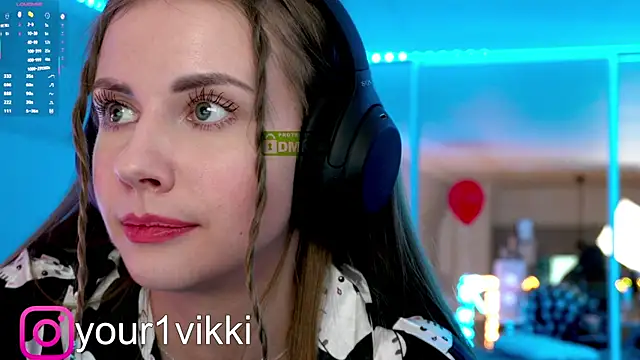 Vikki Cheese online show from February 2025 07:25:02 PM