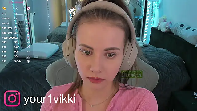 Vikki Cheese online show from February 2025 10:31:01 PM