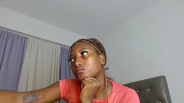 Snapshot of AshlieGreen1 chatting on December 2024 07:08:01 AM AshlieGreen1 online show from December 2024 07:08:01 AM