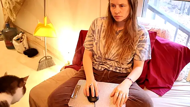 xxpixeyxx online show from November 2025 01:32:02 PM