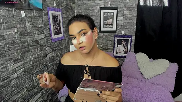 Andrys  online show from November 2025 08:42:01 PM